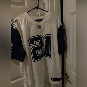 Ezekiel Elliott jersey